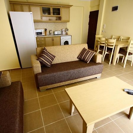 Club Aegean Apartment Altınkum Екстериор снимка