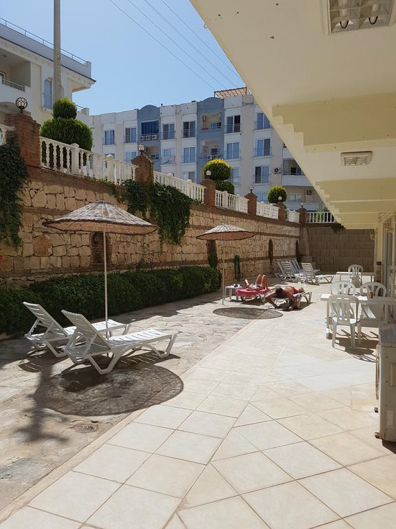 Club Aegean Apartment Altınkum Екстериор снимка