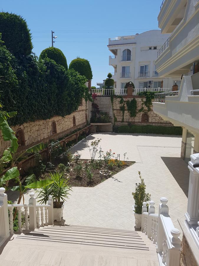 Club Aegean Apartment Altınkum Екстериор снимка